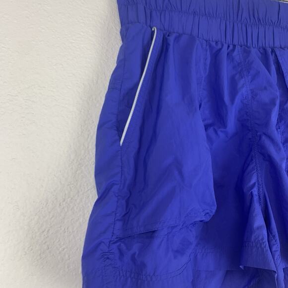 Fabletics Shorts Womens Small‎ Ultra High-Waisted Piped Nylon Lightweight Gym S - Picture 2 of 10